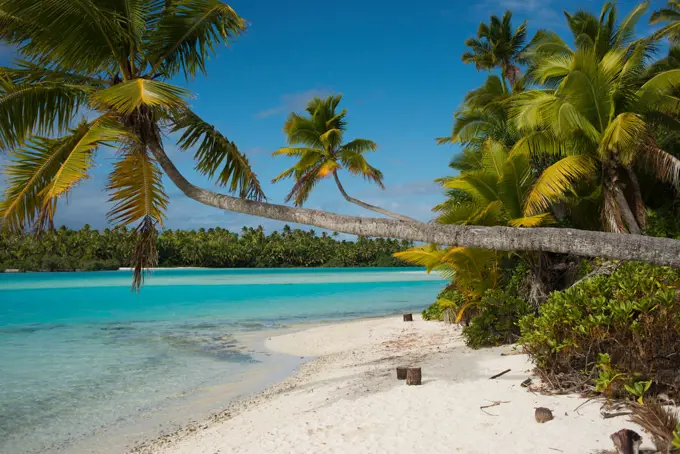 Aitutaki. Cook Island. Polynesia. South Pacific Ocean. Beach in One Foot Island. One Foot Island is asmall island in the district of Aitutaki of the Cook Islands in Australia. It is also known as Tapuaetai and is one of 22 islands of the atoll. You can only reach this island via a short boat trip from the main island. It is said that One Foot Island gives the visitors the best view of the Aitutaki lagoon. It was awarded Australia’s Leading Beach” at the World Travel Awards held in Sydney in Jun