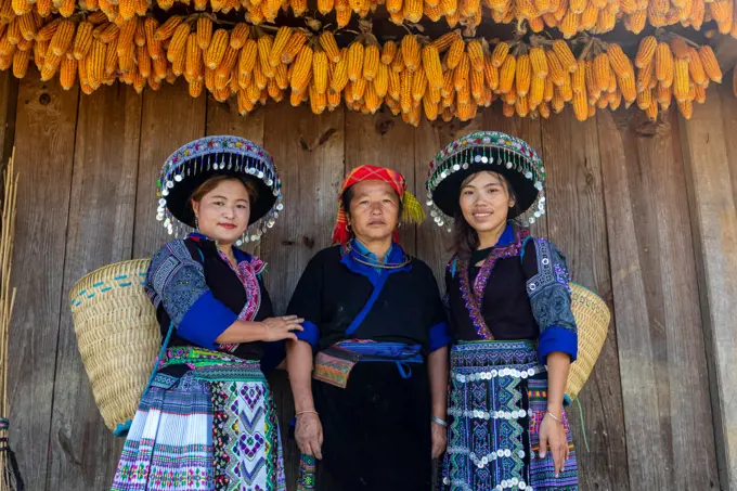 Local women in Mu Cang Chai, Vietnam