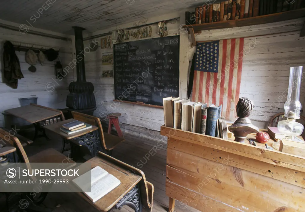 USA, Virginia City Nevada _ Old schoolhouse