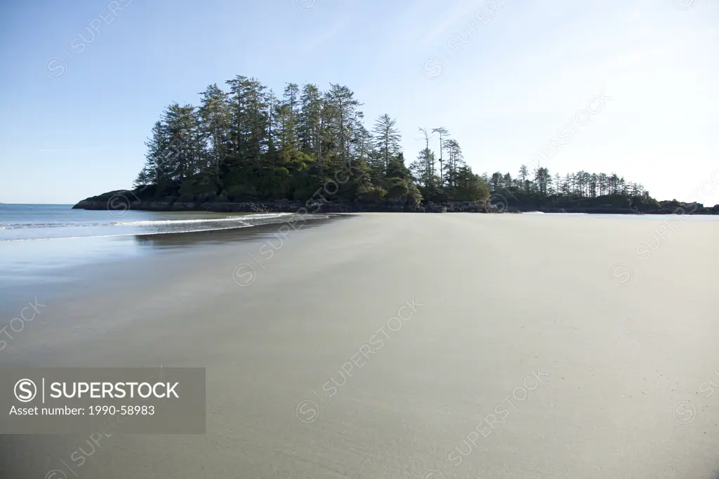 Schooner Cove near Long Beach in Pacific Rim National Park near Tofino, British Columbia, Canada on Vancouver Island in Clayoquot Sound UNESCO Biosphe...