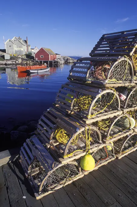 Canada, Nova Scotia, Peggy´s Cove, lobster traps and boats in cove