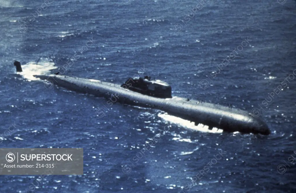 Soviet Victor 1 Class Nuclear-Powered Attack Submarine