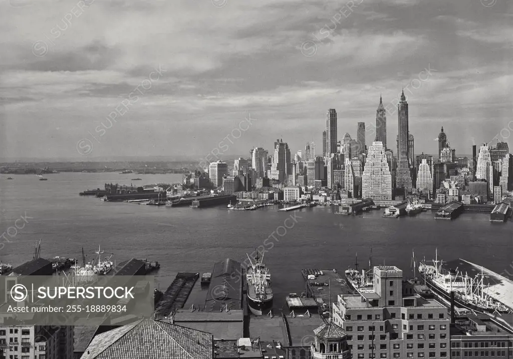 Vintage photograph. Lower Manhattan skyline as seen from Brooklyn