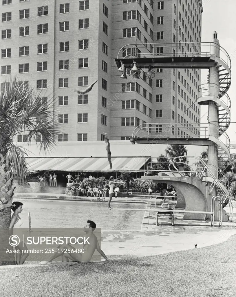 Swimming pool at the Hotel Shamrock