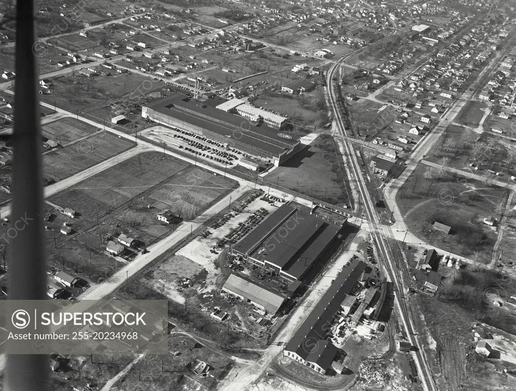 Aerial view of Richmond, Indiana showing NATCO, National Automatic Tool Company in middle, The Automotive Gear works in the middle, and the Chesapeake and Ohio Railroad