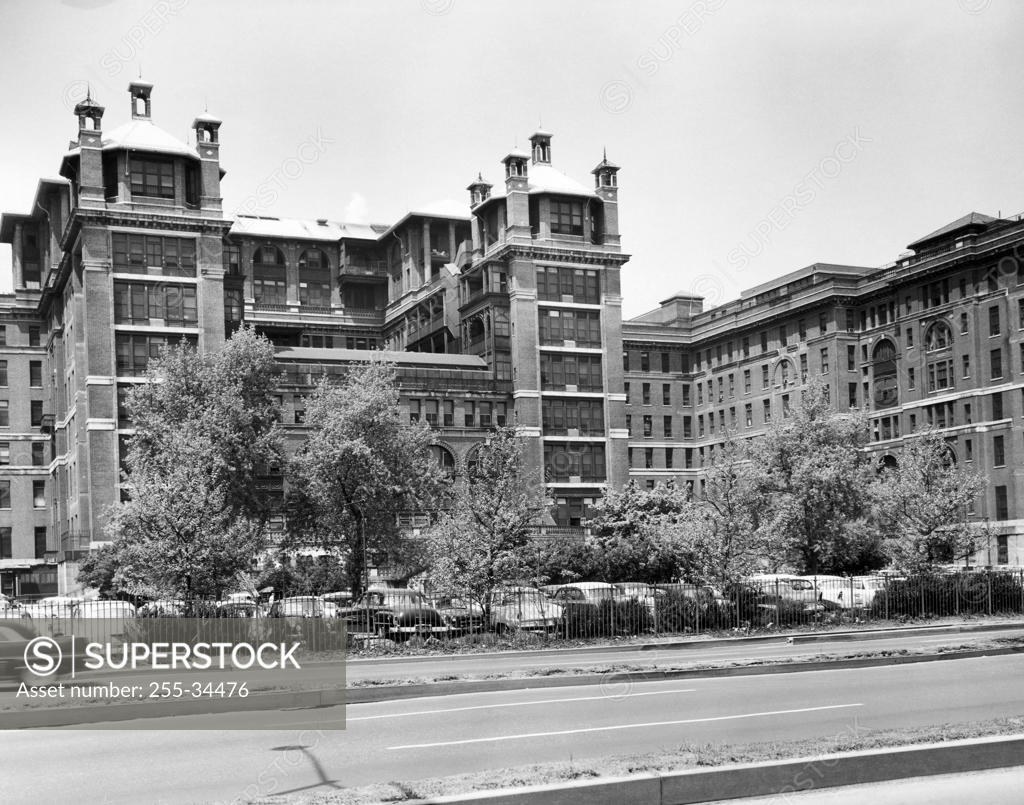 new york university bellevue hospital center