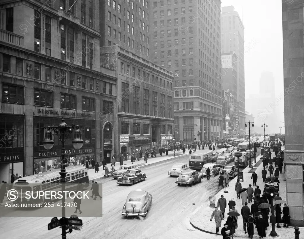 USA, New York City, winter street scene