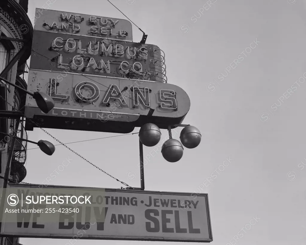 USA, Massachusetts, Boston, commercial signs on building