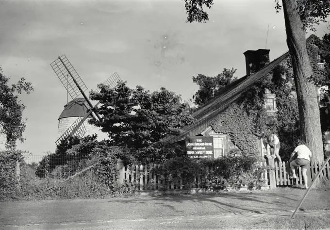 Vintage photograph. John Howard Payne Memorial Home, Long Island