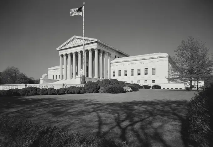 Vintage photograph. West Entrance to the Supreme Court from street