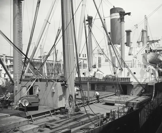 Vintage photograph. Ship at Hudson River pier