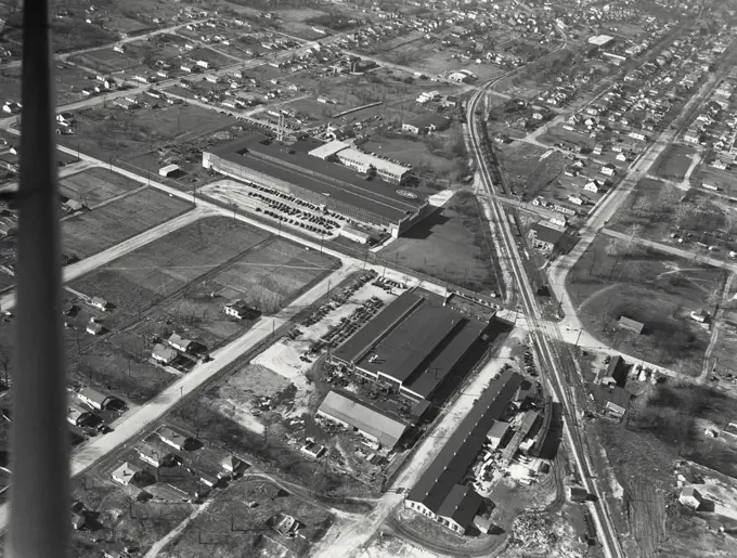 Aerial view of Richmond, Indiana showing NATCO, National Automatic Tool Company in middle, The Automotive Gear works in the middle, and the Chesapeake and Ohio Railroad