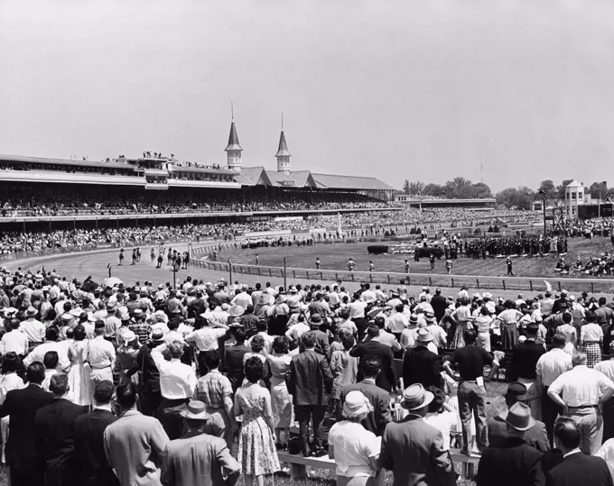 Spectators watching horse racing, Churchill Downs, Louisville, Kentucky, USA