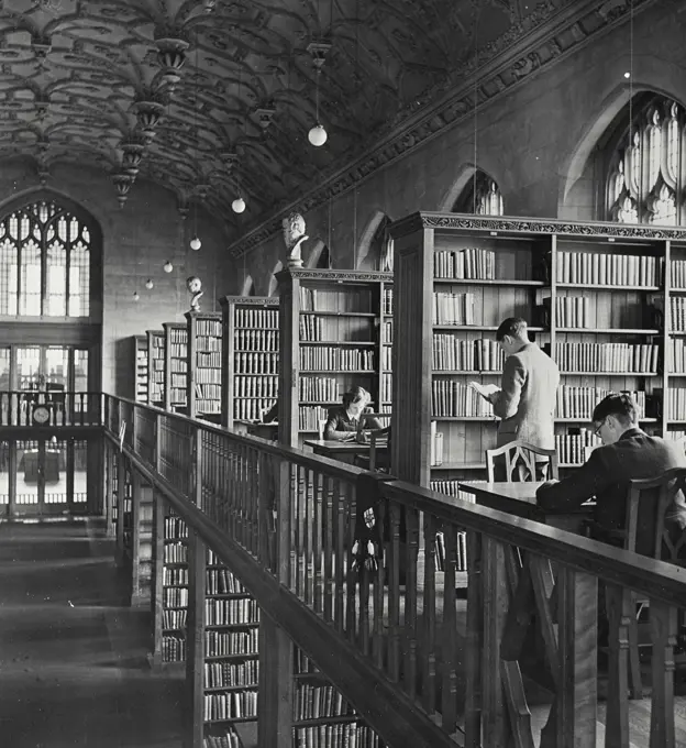 Vintage photograph. Students at work in the Library at Bristol University