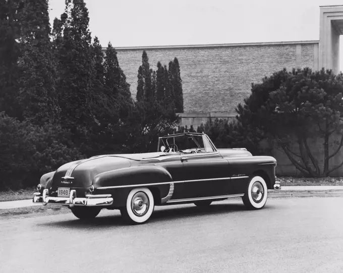 1949 Pontiac Chieftain De Luxe Convertible