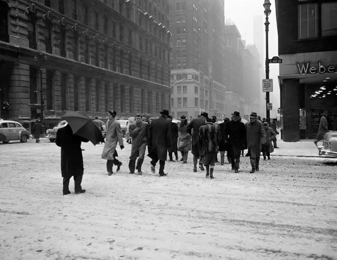 USA, New York City, winter street scene