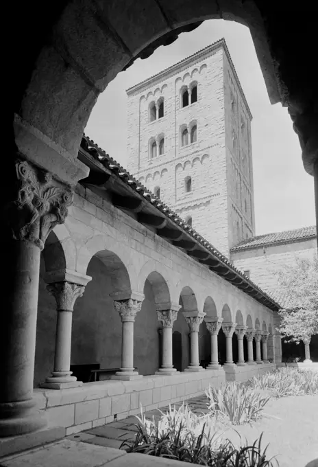 USA, New York State, New York City, Fort Tryon Park, The Cloisters