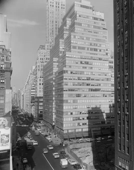 USA, New York, Manhattan, Madison Avenue looking North from 56th Street