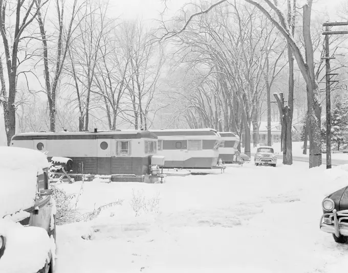 USA, Vermont, Trailer camp near Montpelier in winter