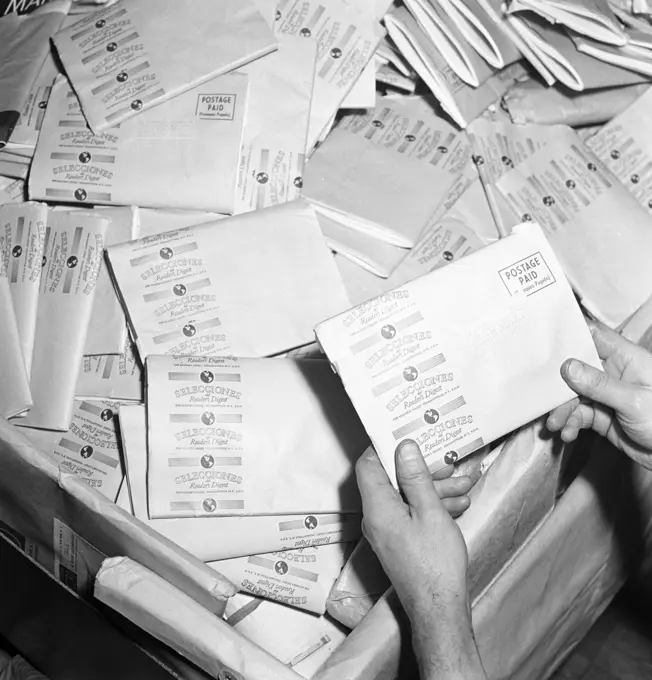 USA, Sorting foreign mail at U.S. Post Office