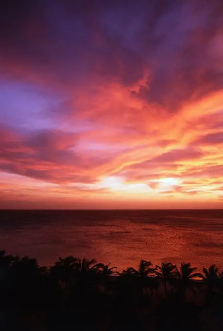 Clouds over the ocean, Aruba