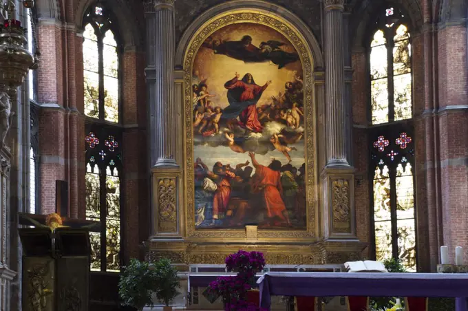 Assumption of the Virgin, by Titian, 1516-1518, Church of San Santa Maria Gloriosa dei Frari, Venice, Italy, Europe