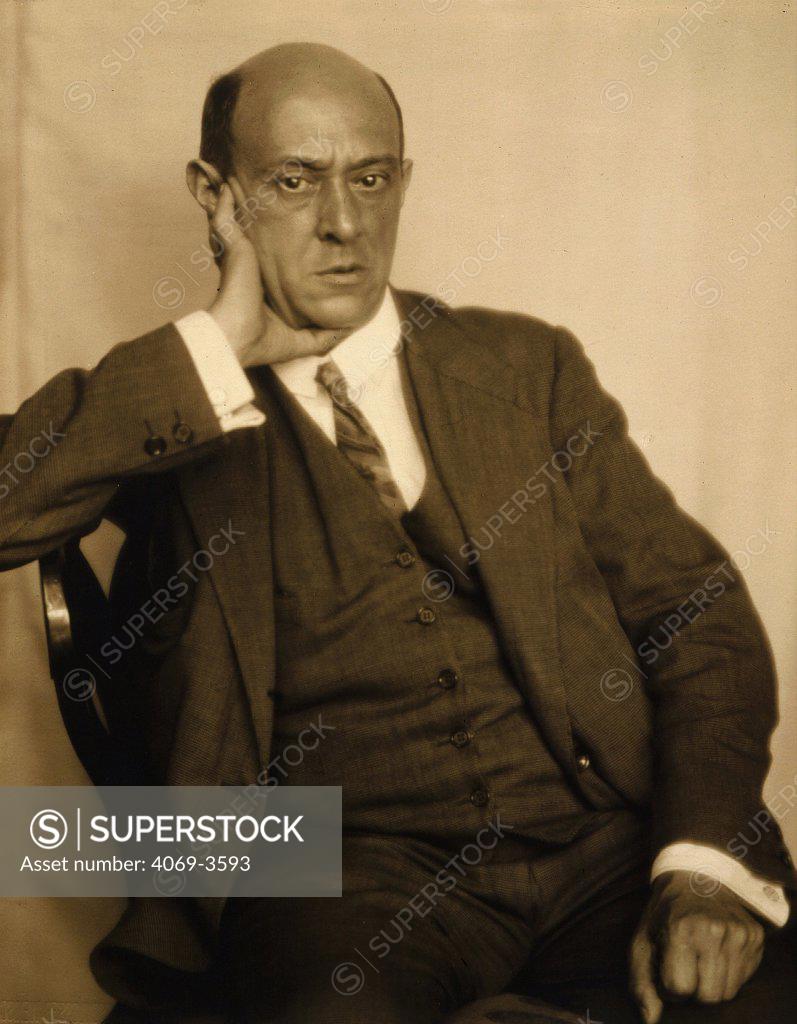 Arnold SCHOENBERG, 1874-1951 Austrian composer, photograph - SuperStock