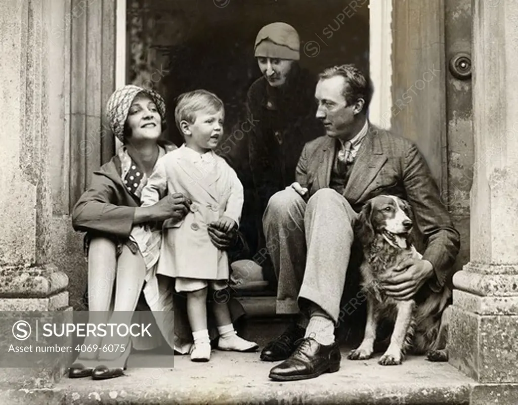 Sacheverell SITWELL with his wife Georgia and young son, and (behind) his sister Edith Sitwell, 1887-1964, English novelist and poet, at their home Weston Hall, Towcaster, Northamptonshire, England, photograph