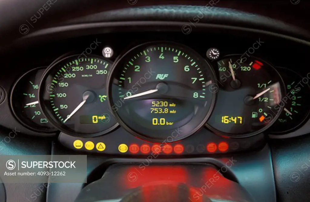 interior detail Porsche RUF 911 R-Turbo 2001 gauges speedometer tachometer