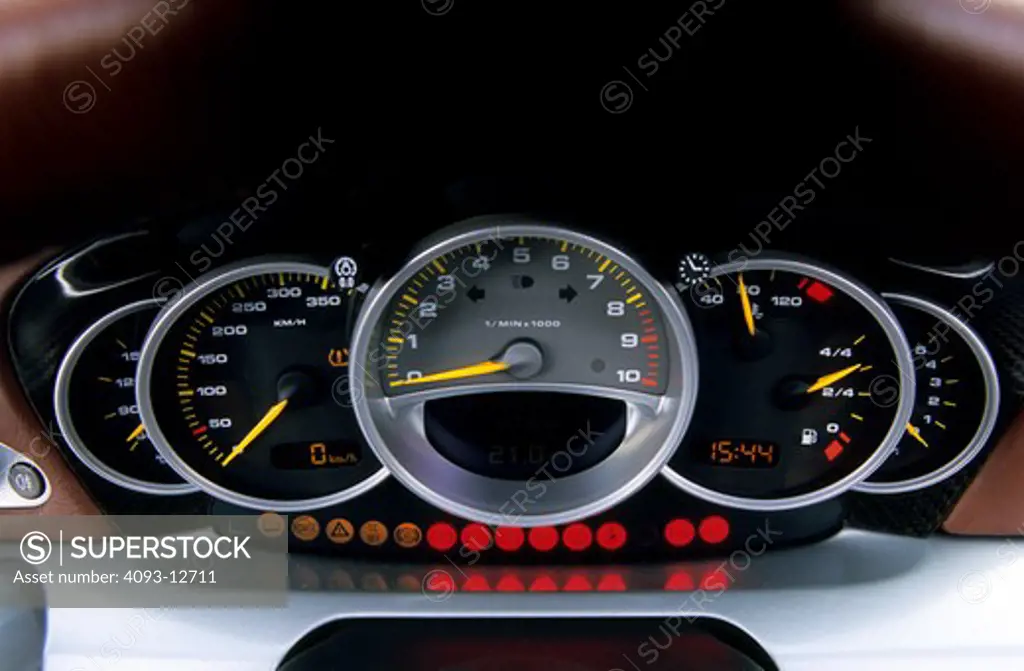 Porsche Carrera GT 2005 gauges tachometer speedometer warning lights