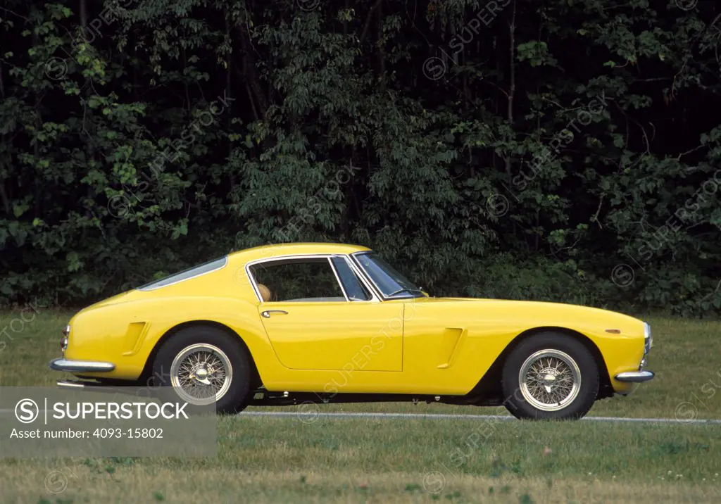 Ferrari 250 GT SWB 1961 1960s yellow