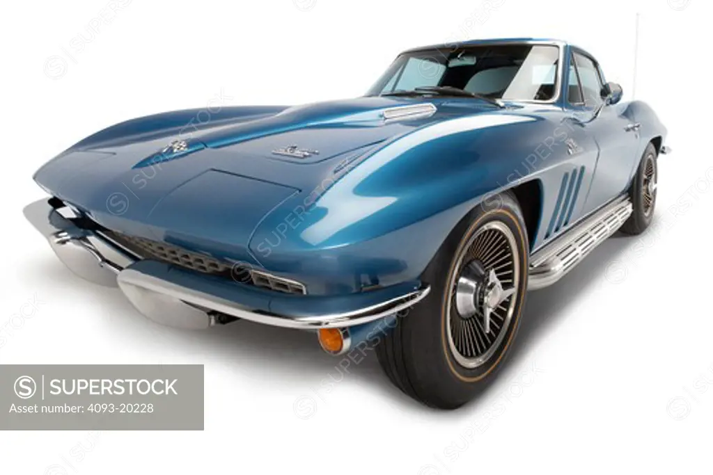 Blue 1966 Corvette Stingray, Big Block V8, 427