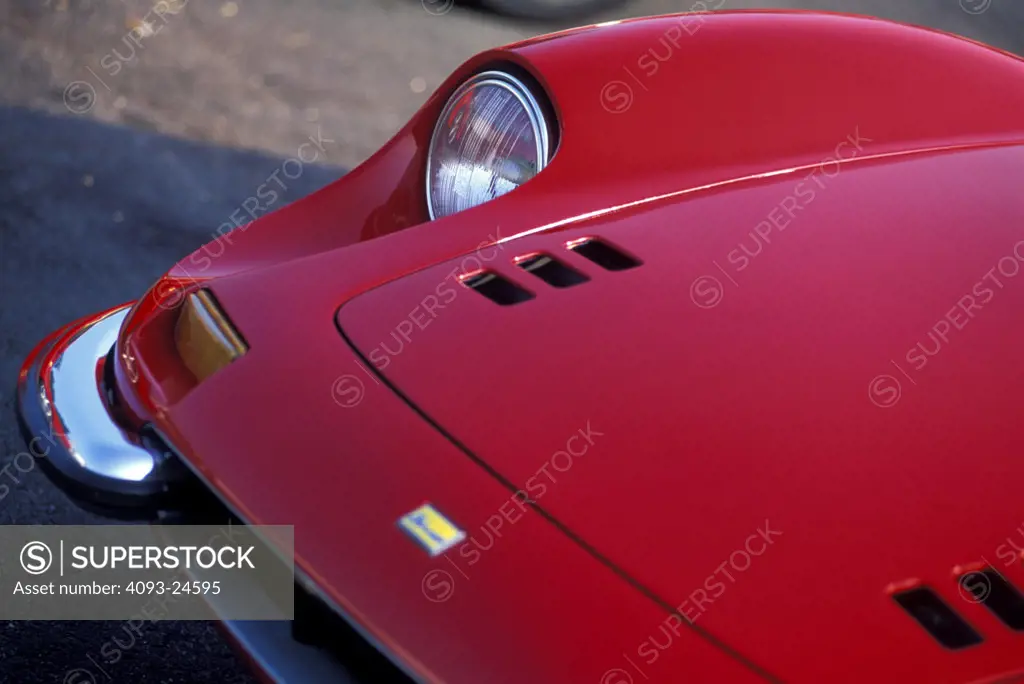 detail Ferrari 246 Dino 1971 1970s red nose hood vents