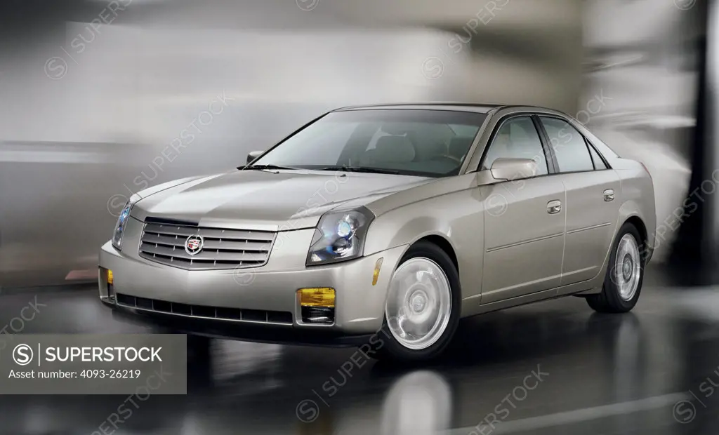 Cadillac CTS 2003 gold