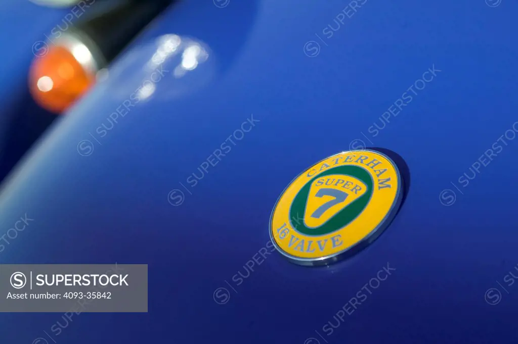 2006 Caterham CSR showing the green and yellow badge / logo on the hood