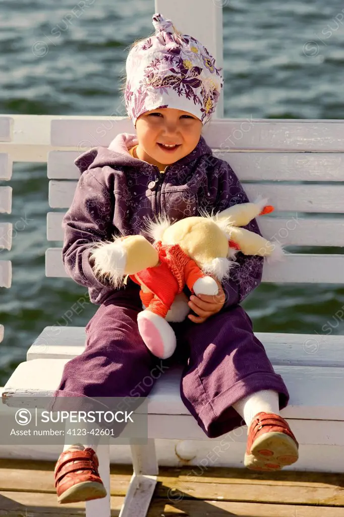 Little girl at the sea.