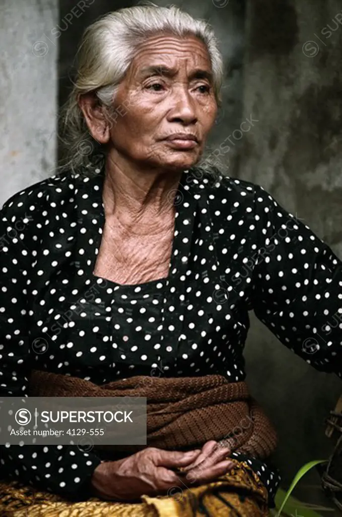 older Indonesian woman, Bali, Indonesia