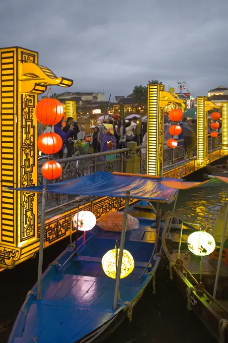 Vietnam, Hoi An,  An Hoi Bridge,