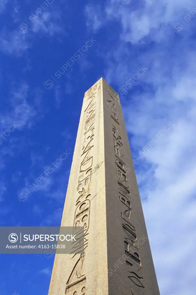 EUROPE, TURKEY, ISTANBUL, HIPPODROME, EGYPTIAN OBELISK, 2006