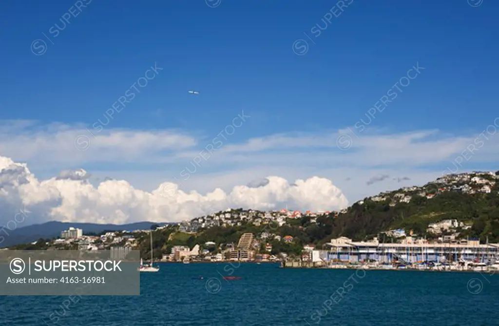 NEW ZEALAND, NORTH ISLAND, WELLINGTON, WATERFRONT, LAMBTON HARBOUR