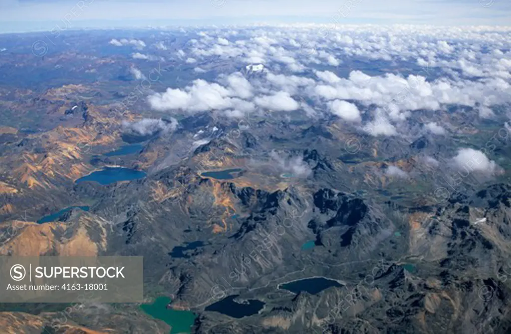 PERU, ANDES MOUNTAINS, AERIAL VIEW