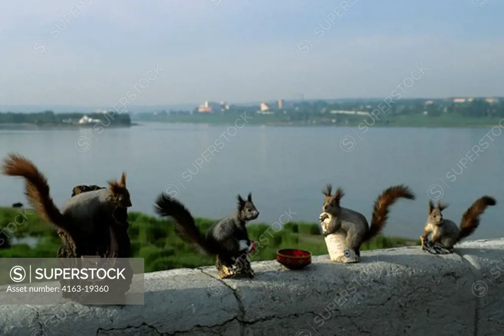 RUSSIA, SIBERIA, IRKUTSK, ANGARA RIVER, SOUVENIRS (STUFFED SQUIRRELS) FOR SALE