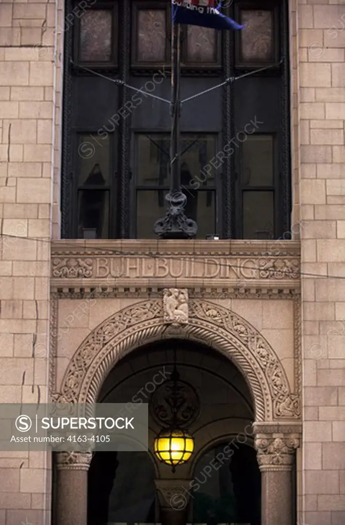 USA, MICHIGAN, DETROIT, DOWNTOWN, BUHL BUILDING, DETAIL, ENTRANCE