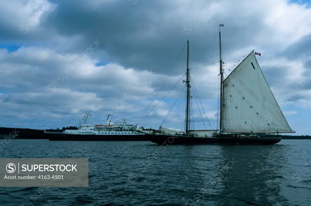 CANADA, NOVA SCOTIA, NEAR LUNENBURG, CLIPPER ADVENTURER, BLUENOSE II