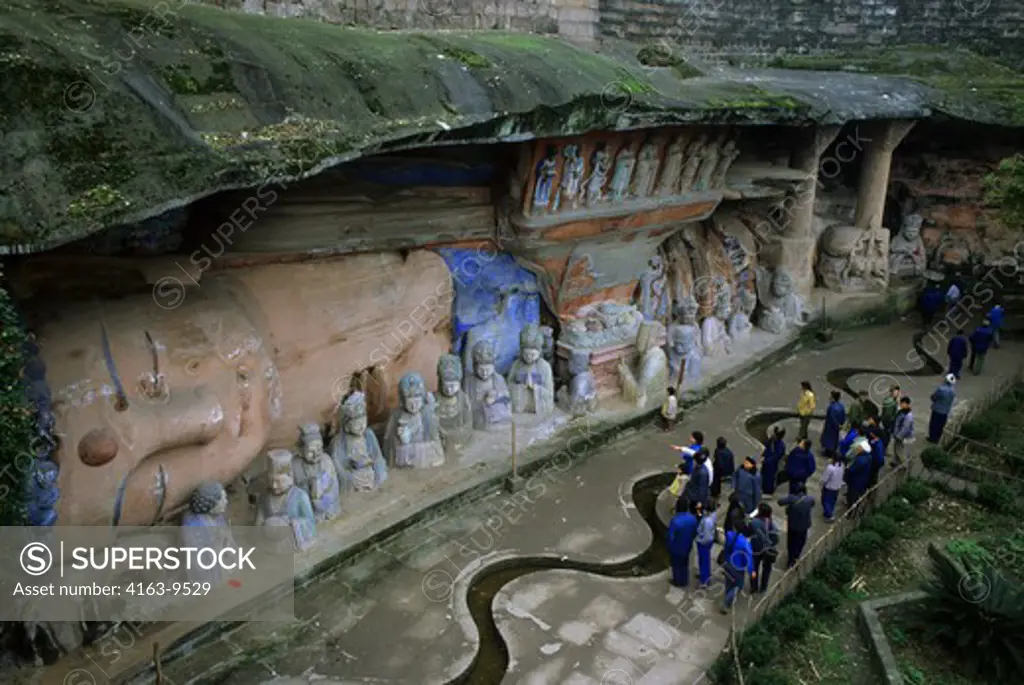 CHINA, DAZU, SICHUAN PROVINCE, VALLEY OF THE BUDDHAS, GIANT SLEEPING BUDDHA