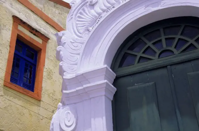 BRAZIL, NEAR RECIFE, OLINDA, LOCAL ARCHITECTURE, WINDOW (UNESCO WORLD HERITAGE SITE)