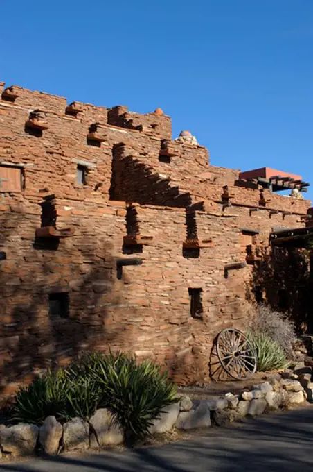 USA, ARIZONA, GRAND CANYON NATIONAL PARK, SOUTH RIM AT GRAND CANYON VILLAGE, HOPI HOUSE