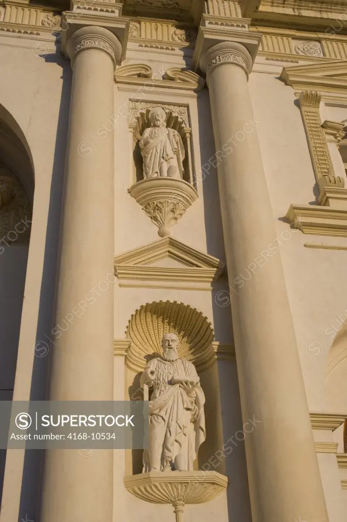 Guatemala, Highlands, Antigua, Saint Joseph Cathedral, Detail Of Architecture, Statues