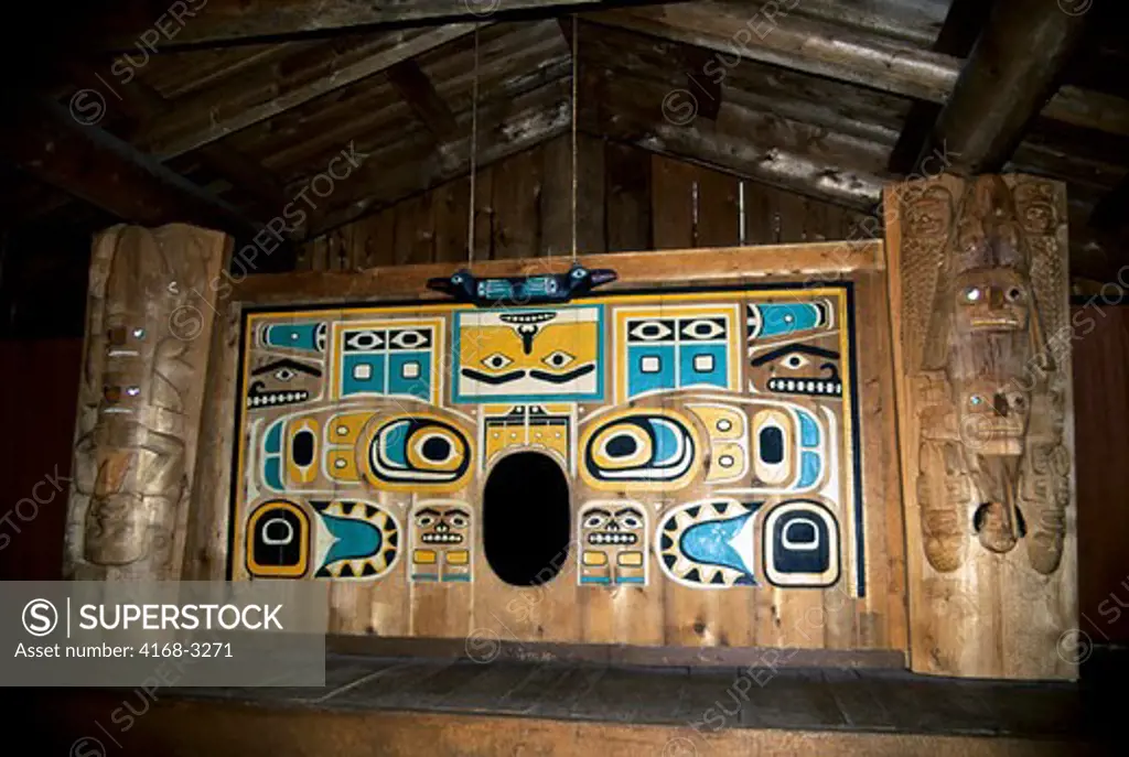 Usa, Alaska, Inside Passage, Wrangell, Shakes Island, Chief Shakes Tribal House, Interior