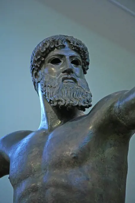 Bronze statue of Zeus or Poseidon. Found in the sea of Cape Artemision, in northen Eubea. Ca 460 BC.